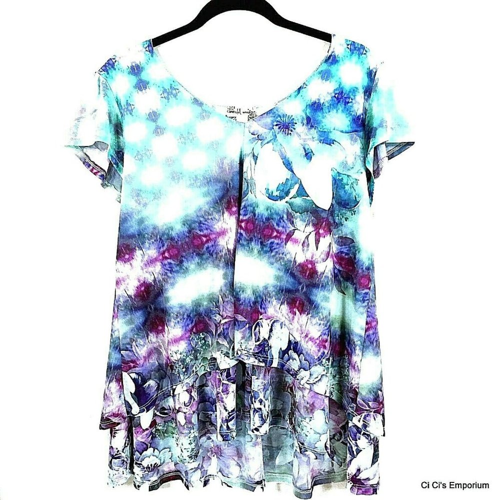 World Unity Tiered Front Lace Back Detail Top Lg